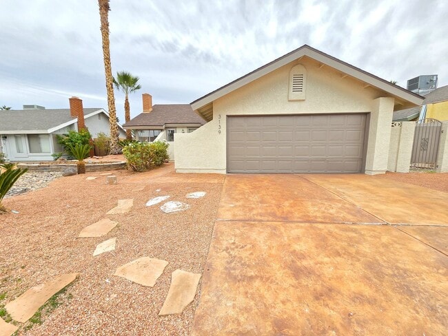 Building Photo - Single-Story home located in the vibrant city of Henderson