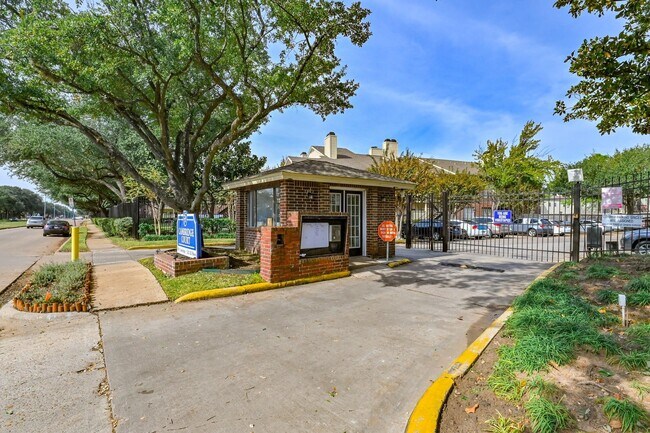 Photo - 8055 Cambridge St Unit 7