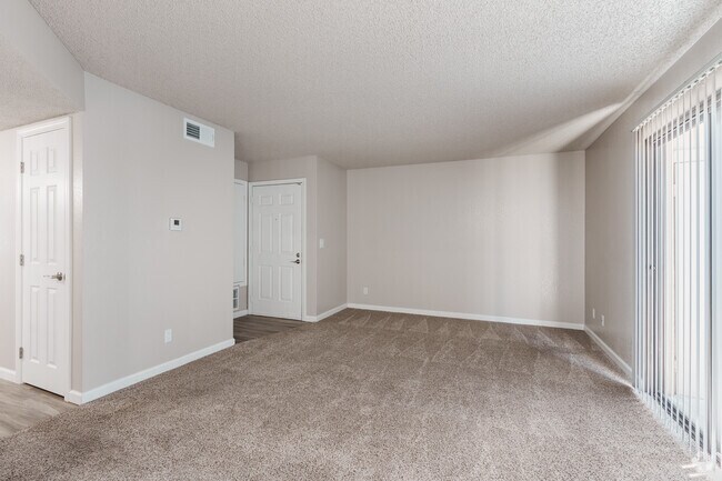 2BR, 1BA - 850SF - Living Room - Bordeaux House Apartments