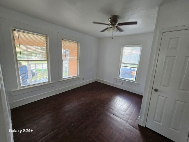 Photo - 755 Doucette Ave
