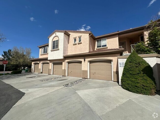 Building Photo - 6090 Ingleston Dr Rental
