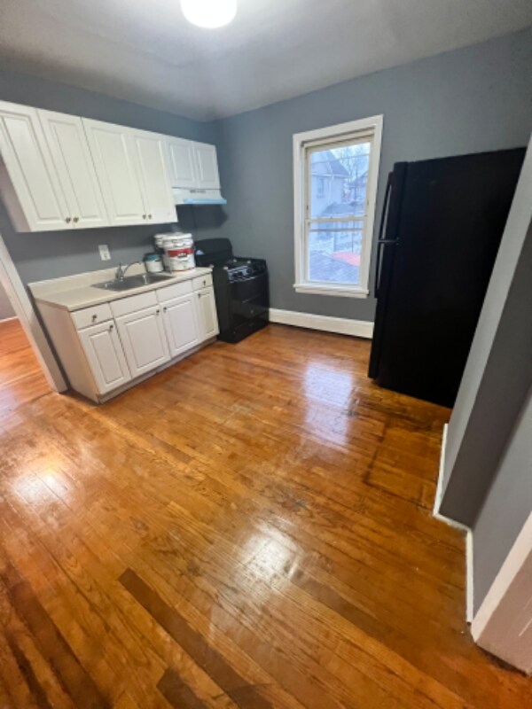200 Harral Ave Unit 2