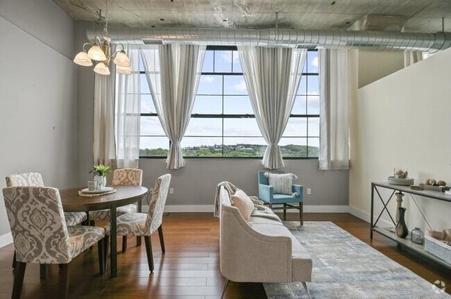 Building Photo - 21 Illinois St Unit 508 Rental
