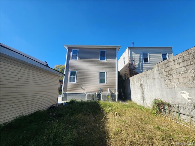 Photo - 330 Taylor Ave Unidad 2