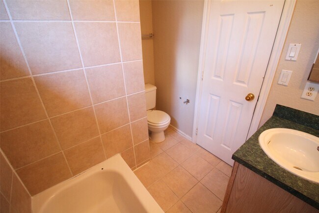 Photo - 2117 Whittier Dr