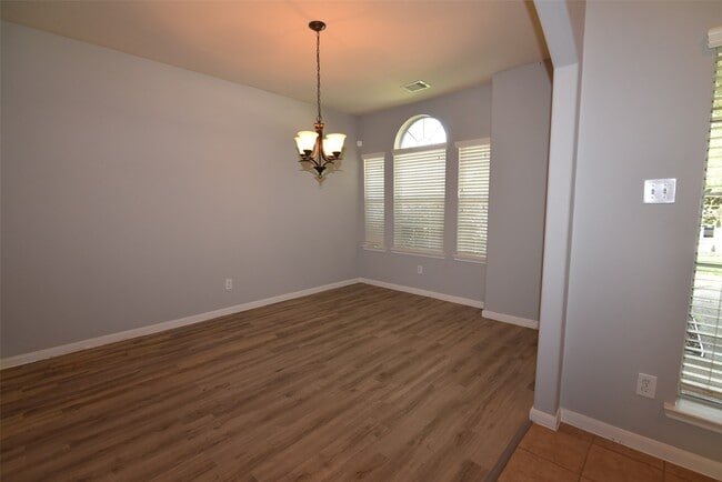 Photo - 7927 Cardinal Landing Ln