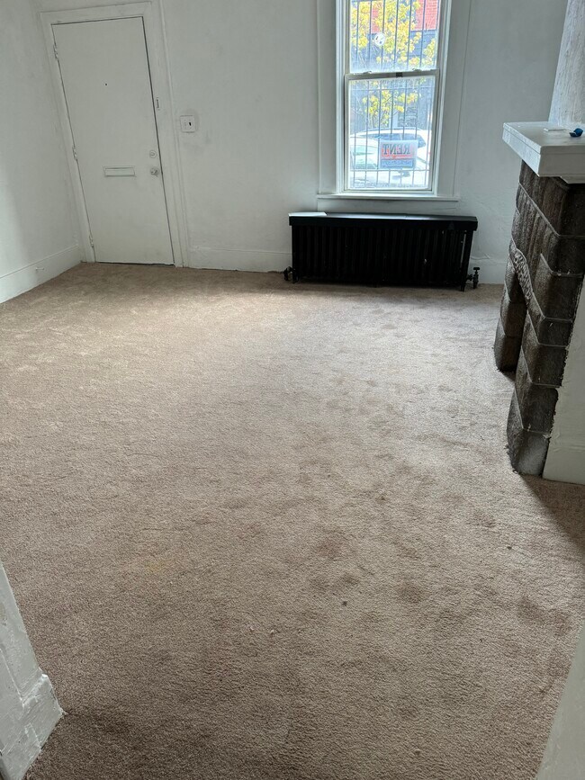 Photo - 214 Seneca St