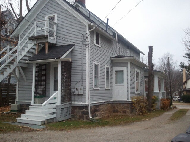 Photo - 1009 Packard St Unit #1