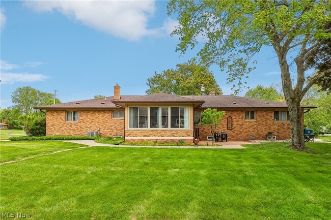 Photo - 836 Jacoby Rd