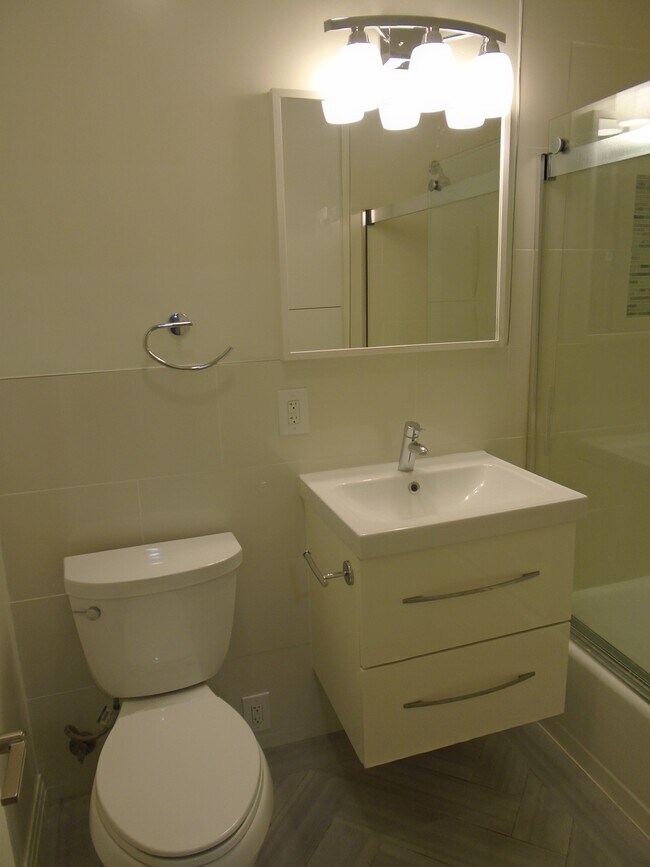 Manhattan Place Apartments