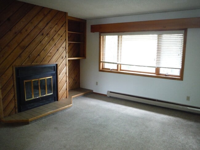 Photo - 4 Bedroom Condo- Close to MSU and Downtown Bozeman!
