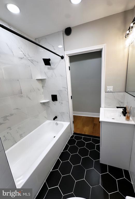 Photo - 3222 N 15th St Unit 2