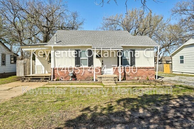 Photo - 4913 N Willow Ave