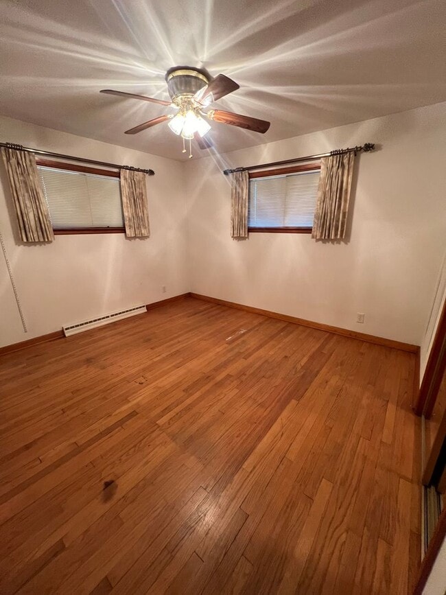 Photo - Indian Hills 3 Bedroom 1.5 Bath