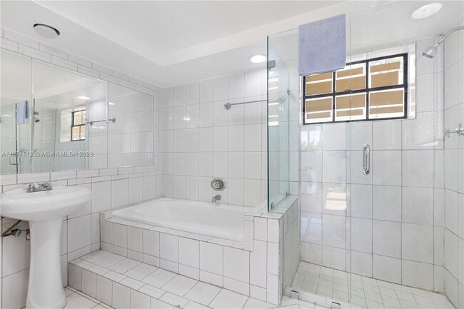 Photo - 1441 S Treasure Dr