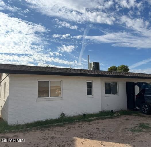 Building Photo - 9333 Raleigh Dr