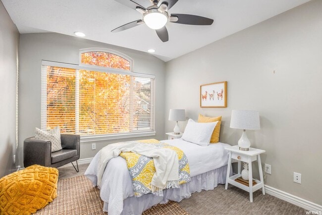 Photo - 1003 Fairway Dr