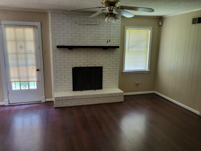 Photo - 4136 Raintree Cove