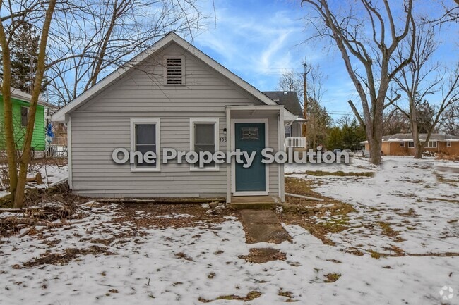 Building Photo - 4589 Hayes St Rental
