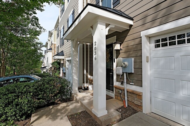 Photo - Pet-Friendly Dunlora Forest Townhome With Fenced Yard