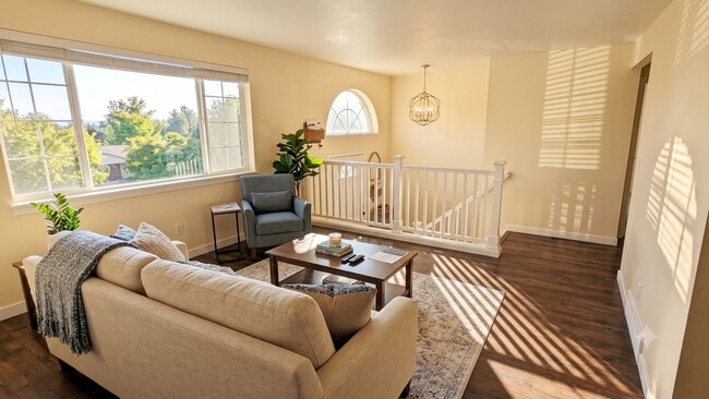 Photo - 1718 N 2900 W