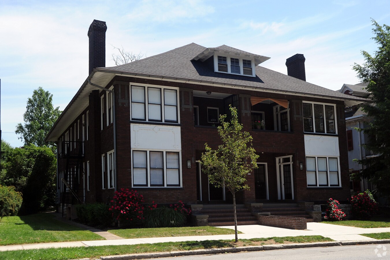 Photo - 2403 N 2nd St Apartments