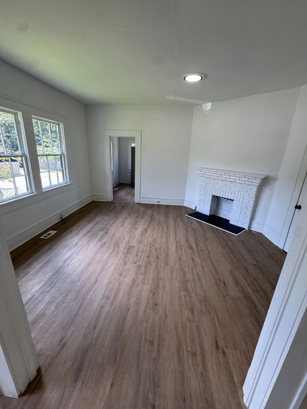 Photo - 1097 Edna Pl
