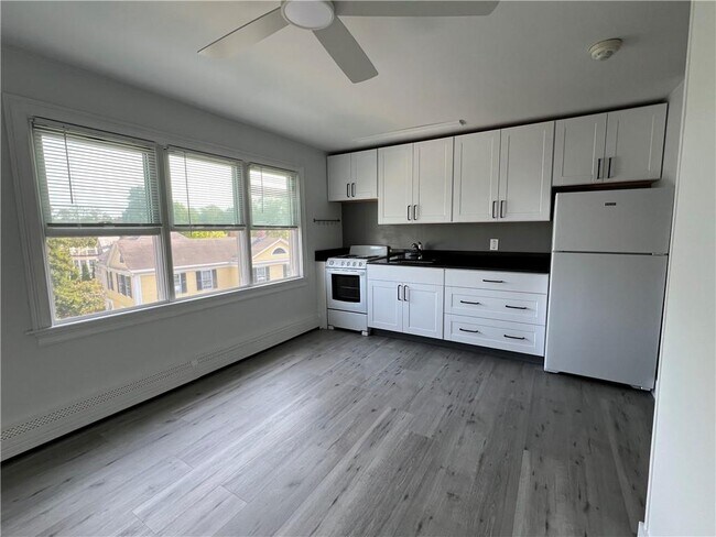 Photo - 38 Rhode Island Ave Unit 5