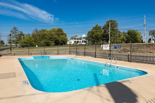 Photo - 435 Cedarview Ct Unidad 435
