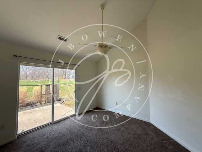 Photo - "Charming 2-Bed Condo with Fireplace & Scenic Views on Fox Cove Dr, Perrysburg!"