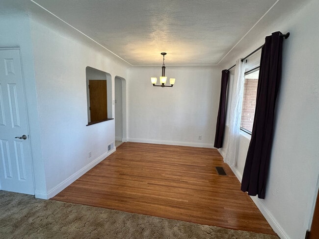 Photo - 1124 Indiana St SE