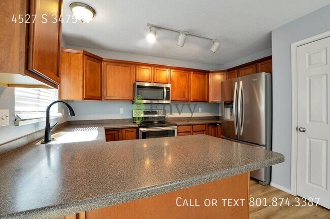 Photo - 4527 S 3475 W