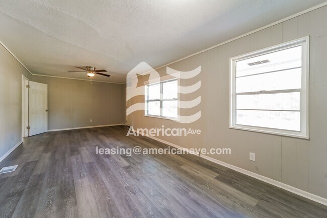 Photo - 1836 Shamrock Dr