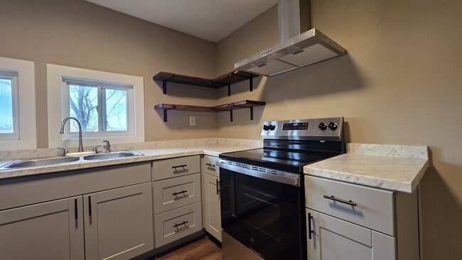 Photo - Totally Renovated, Private Cottage Now For Rent