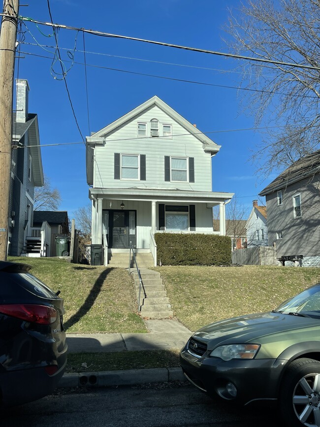 Building Photo - 2118 Hudson Ave
