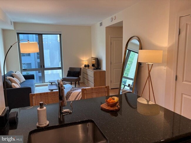 Photo - 4101 Albemarle St NW Unit 541