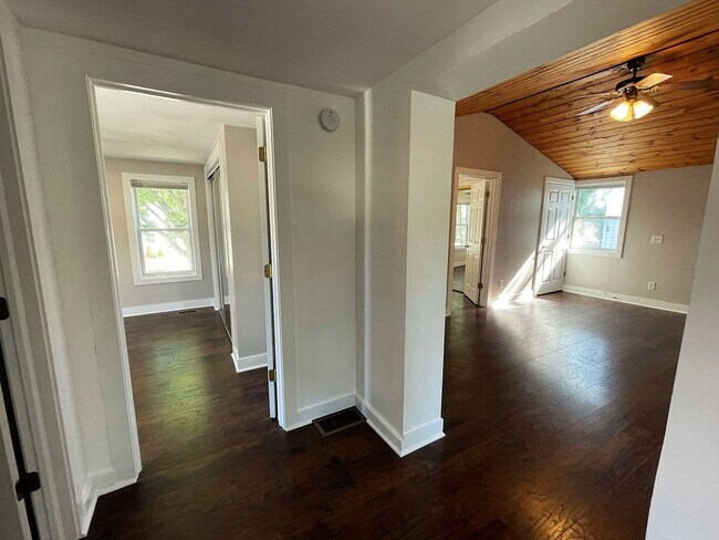 Photo - 212 E Washington St Unidad 212 E. Washington Upper