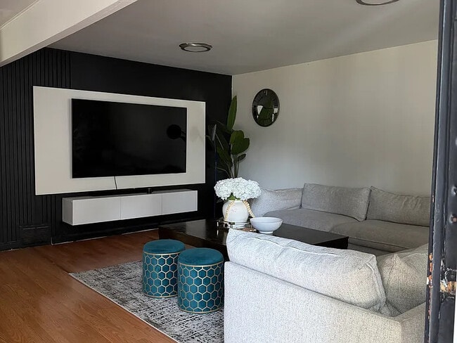 Photo - 17624 71st Ave
