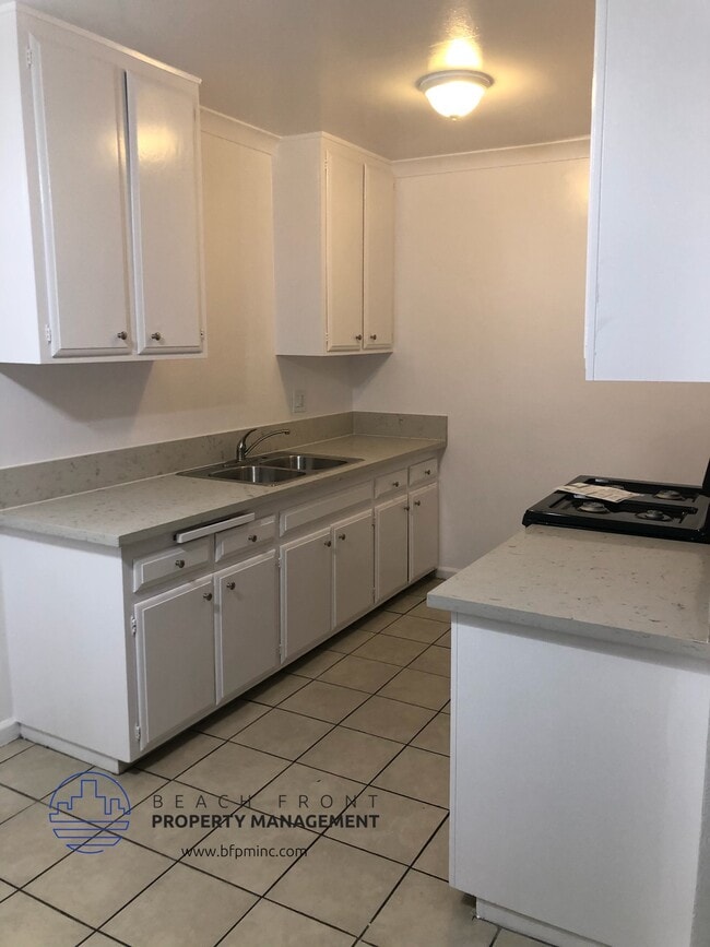 Building Photo - 6257 Friends Ave.