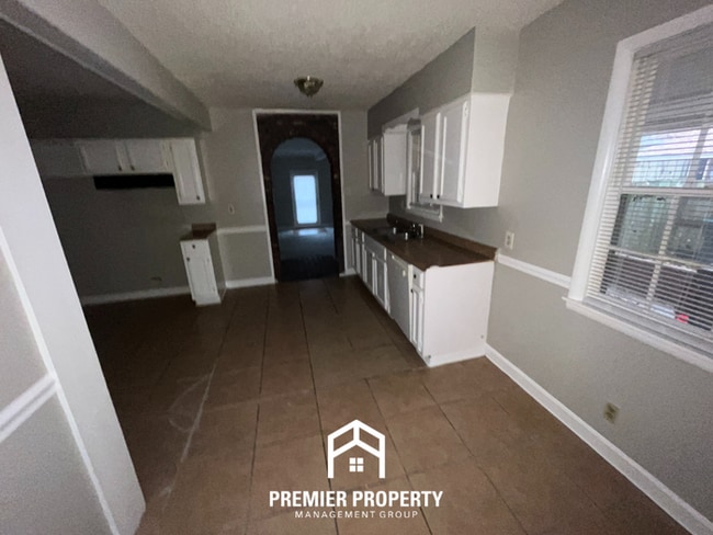 Photo - 4856 Haleville Rd