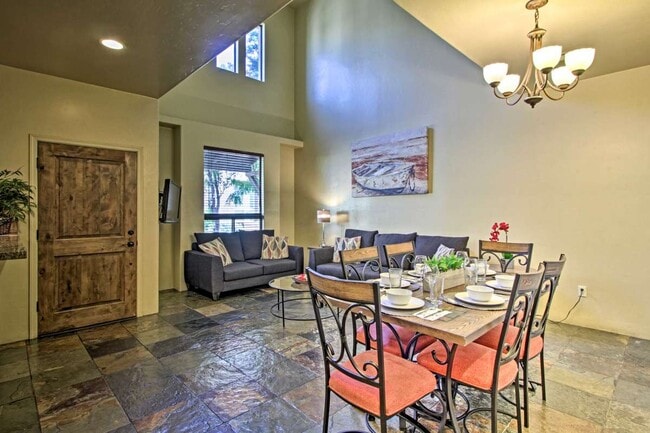 Photo - 4128 N Thurston Ln Unit 4128 #101
