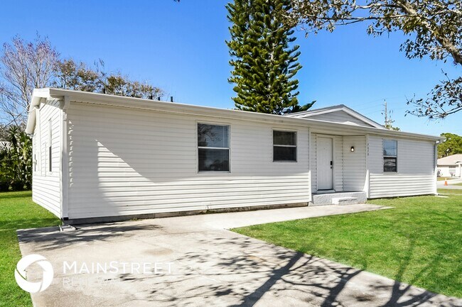 Photo - 7070 BISMARCK Rd