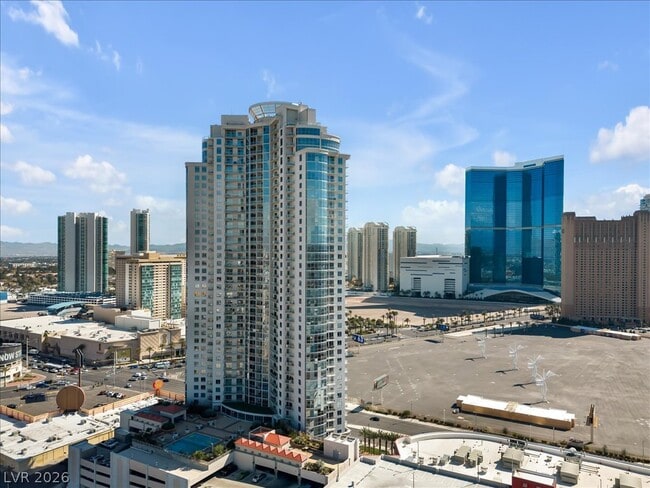 Building Photo - 200 W Sahara Ave Unit 3201