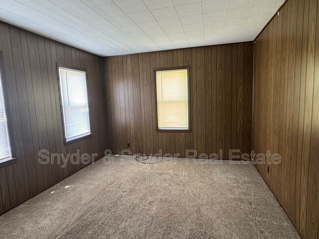 Photo - 349 St Leger Ave