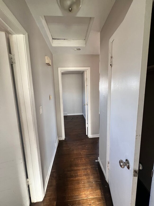 Photo - 5915-5917 N. 65th St. Unit 5917-Upper