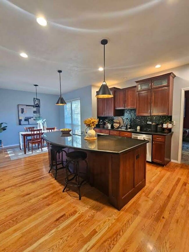 Photo - Short term lease - Eagle Idaho