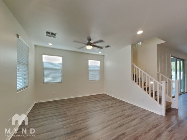 Photo - 3886 E Robert St