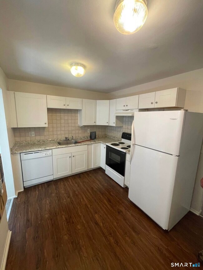 Photo - 5 Riverview Dr Unit 5