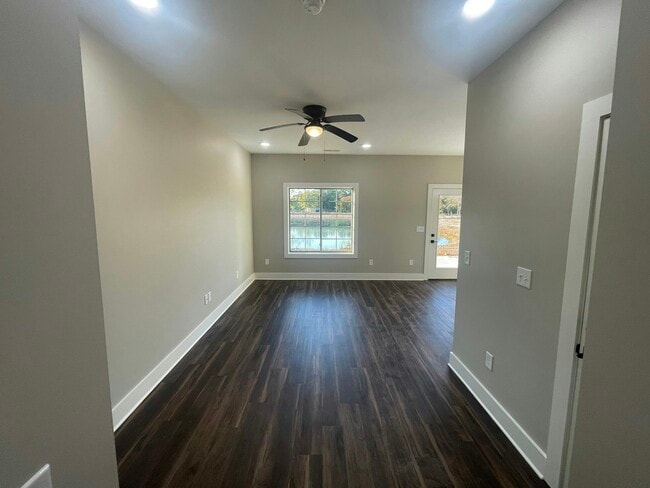 Photo - 119 Haley Dr