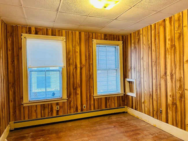 Photo - 38 Jefferson St Apartments Unit 1